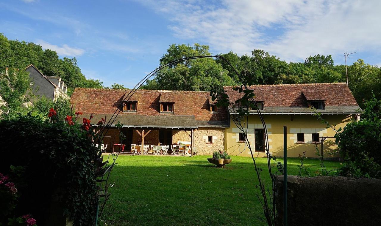 Bed and Breakfast Le Moulin De La Planche Cerelles Zewnętrze zdjęcie